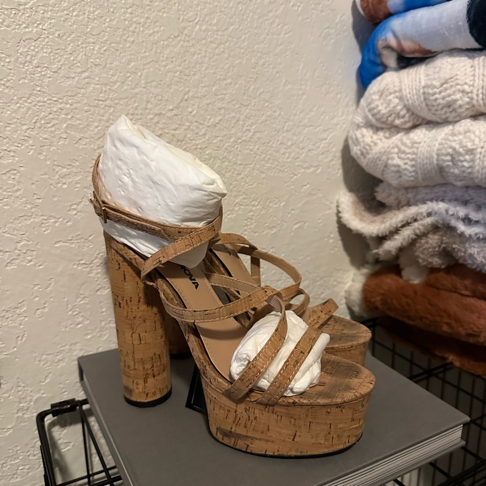 Fashion Nova heels
